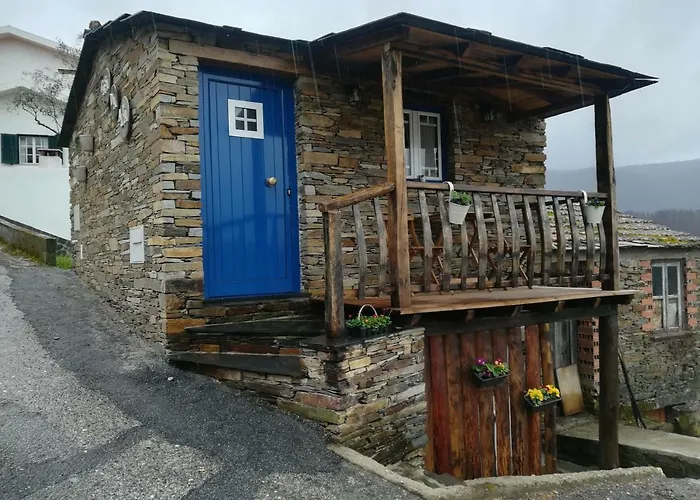 Casa Da Alta Kır Evi